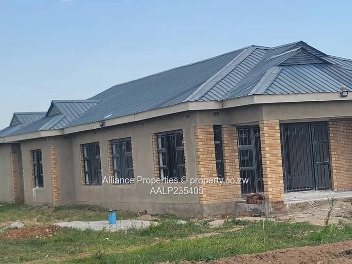 Elite Agro-Residential Retreat: 1.2 Hectare Plot with 4-Bedroom Home & Borehole in Rainharm