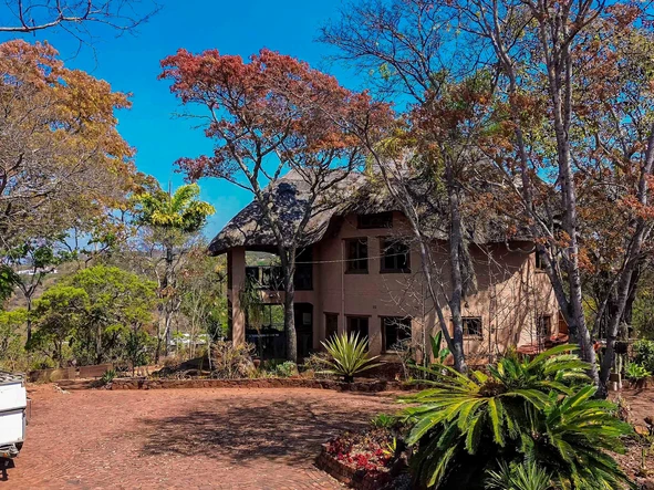 5 Bedroom House