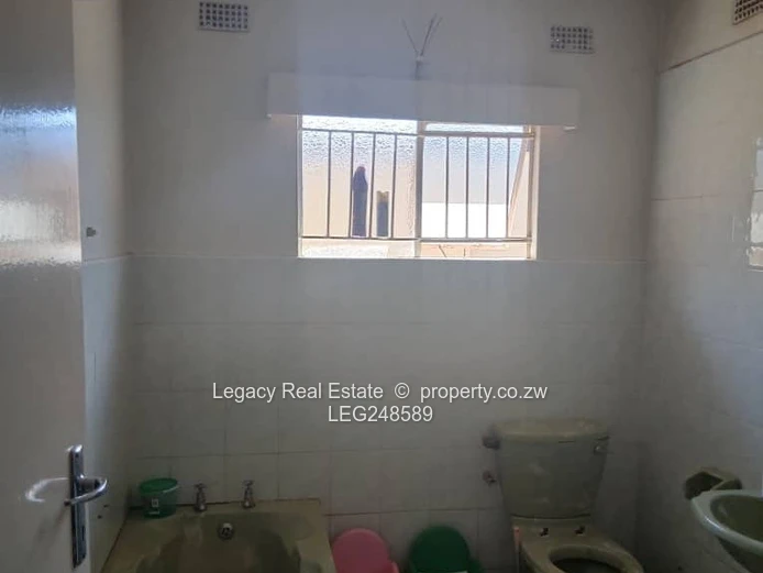 Excellent Investment Property In Unit G Extension, Chitungwiza (Sole Mandate)