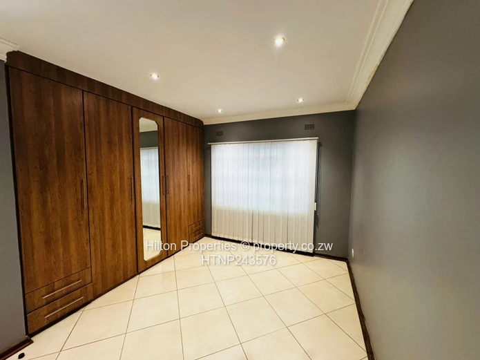 Belgravia 2-Bed Garden Flat 