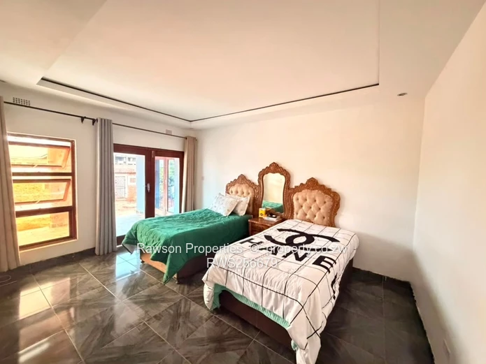 The Grange Mansion For Sale (Sole Mandate)