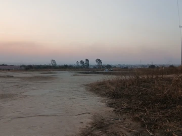 Commercial & Industrial Land