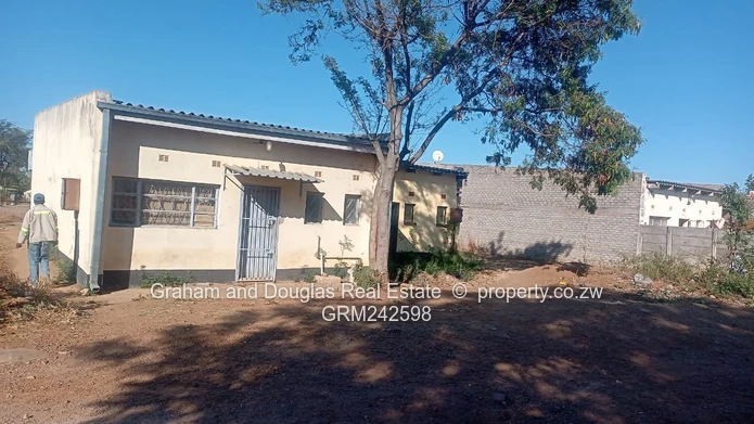 Gweru Northlea shop for sale