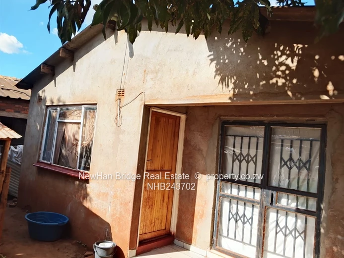 Kuwadzana 4  House For Sale