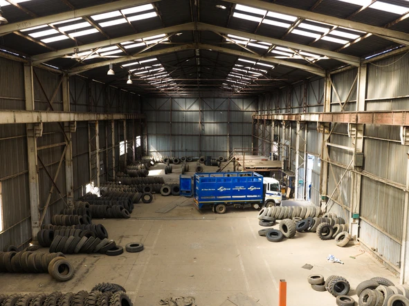 Warehouse & Factory
