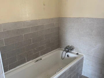 2 Bedroom Garden Flat