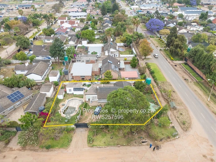 Avondale West: 3-Bed Home with Pool on 900m²