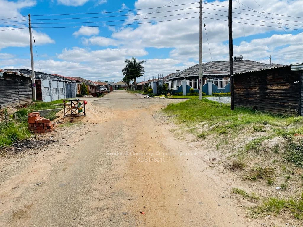 Stands & Residential Land for Sale in Madokero XDS178210