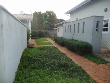 2 Bedroom Garden Flat