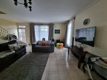 3 Bedroom Garden Flat