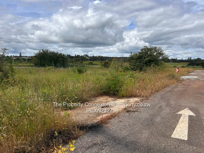 Unlock Architectural Wonders at Kinsley Estate 