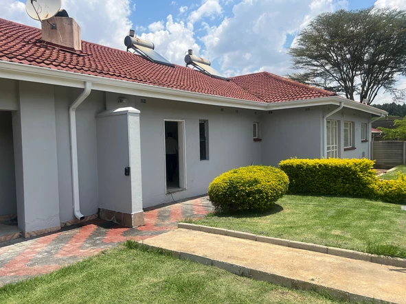 7 Bedroom House