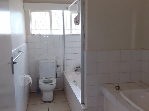 3 Bedroom Garden Flat