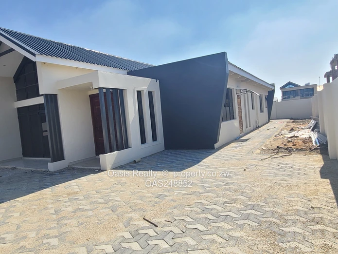 Newly Built Modern Townhouse For Rent in Arlington East
