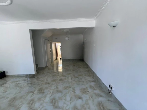 2 Bedroom Garden Flat