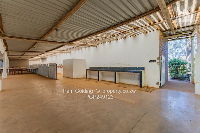Prime Commercial Opportunity with Kirkman Road Frontage