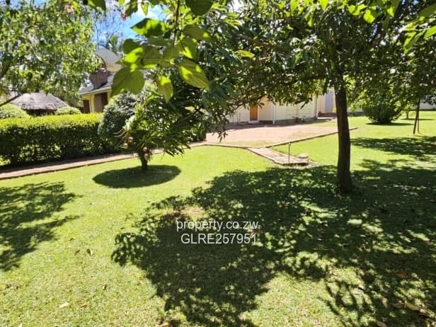 Vainona 3-Bed Home on 2000m² with Borehole & Lapa