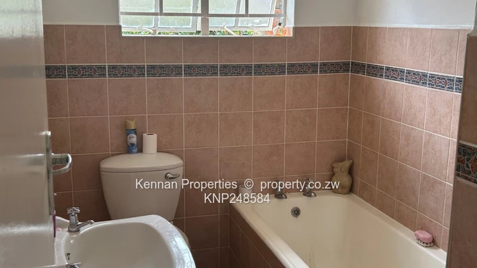 Prestigious Borrowdale Rental – Space, Comfort & Timeless Charm
