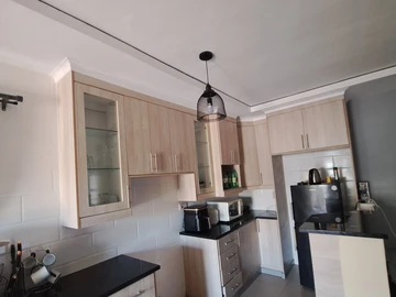 3 Bedroom Garden Flat