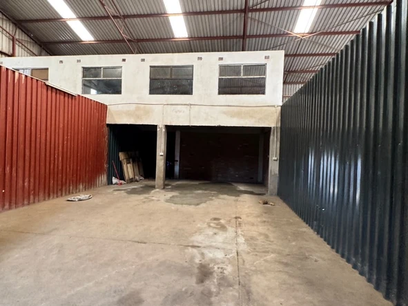 Warehouse & Factory