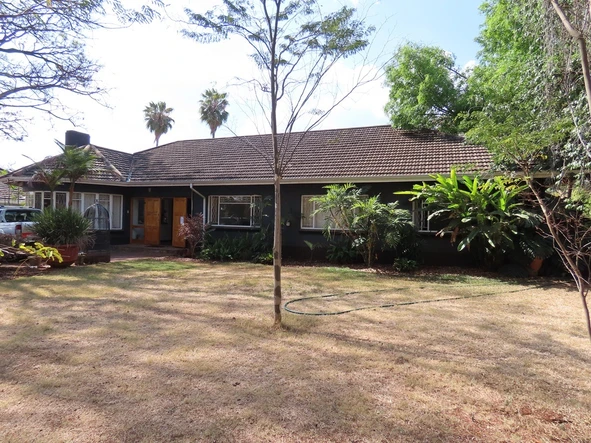 5 Bedroom House