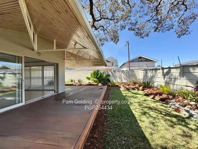 Un/Embassy Compliant 2 Bedroom Townhouse With Gorgeous Garden. (Sole Mandate)