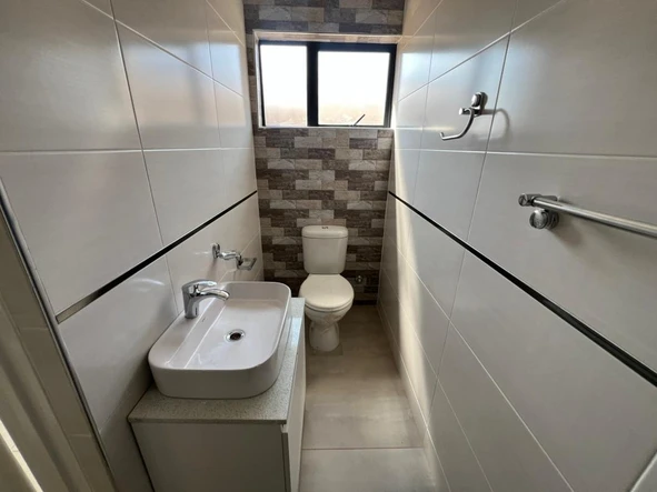 18 Unit Townhouse Complex