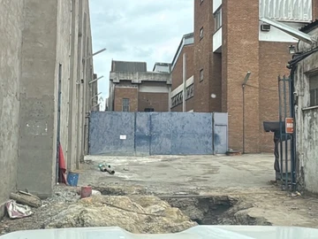 Warehouse & Factory