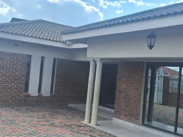 4 Bedroom House