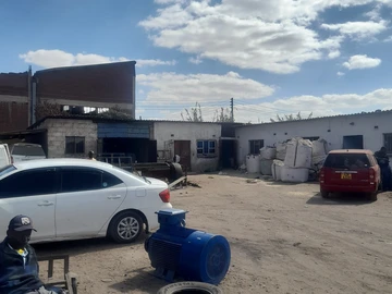 Warehouse & Factory