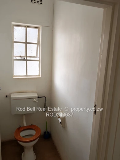 Avondale West: 2-Bed Garden Flat