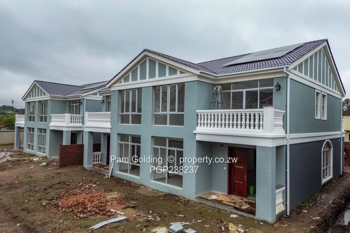 Luxury 4-Bedroom Duplexes in the Heart of Strathaven (Sole Mandate)