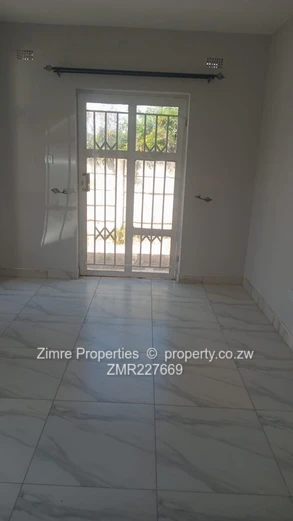 Strathaven Newly Built Cottage (Sole Mandate)