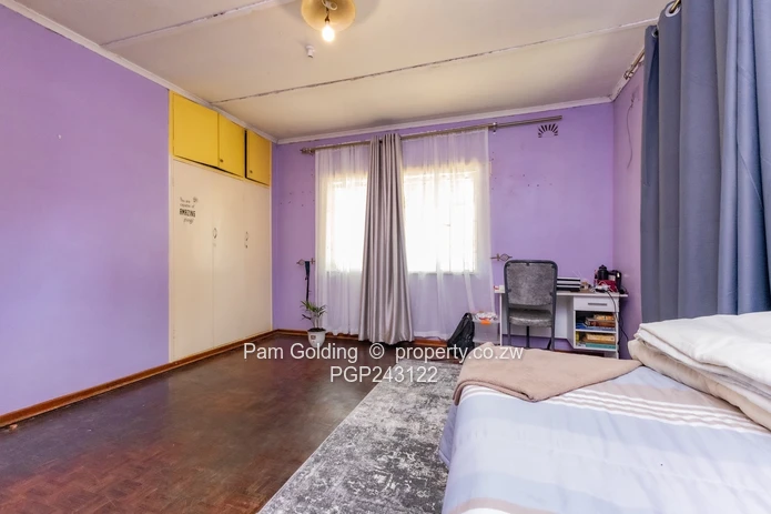 Avonlea Gem Awaits! Spacious 4-Bedroom Home (Sole Mandate)