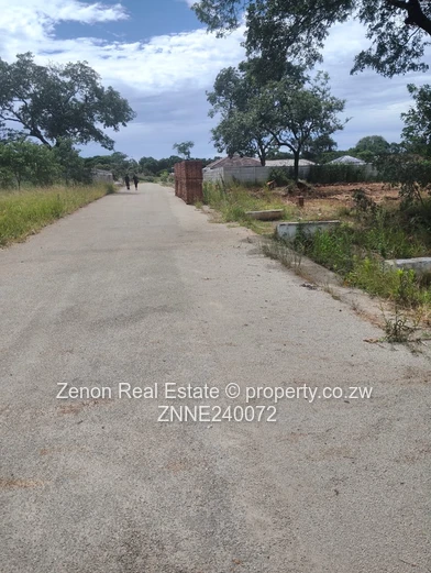 Mabelreign residential stand for sale,628 tarred roads. Ready to build (Sole Mandate)