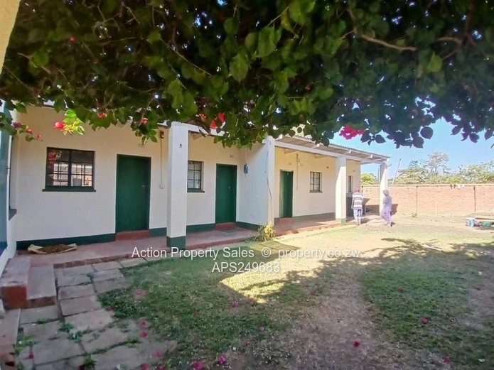 Comfortable Family Home In Highlands! 