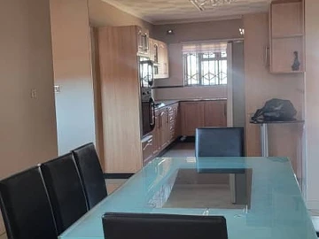 3 Bedroom Garden Flat