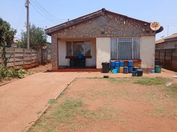 5 Bedroom House