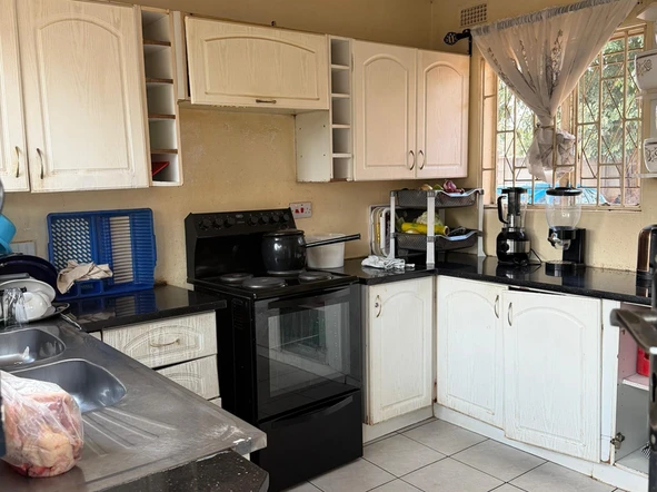 2 Bedroom House