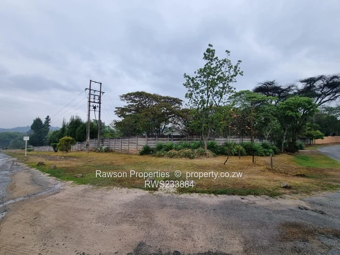 Frontfrontage ,mature suburb