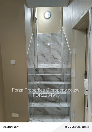 Beautiful 3-Bedroomed Flat Fully Furnised