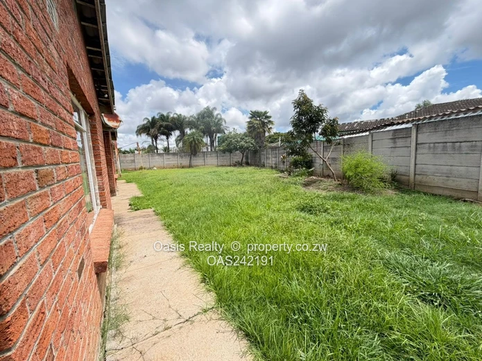 Prime Westgate Family Home – Spacious 1,300 sqm Stand with Exceptional Expansion Potential