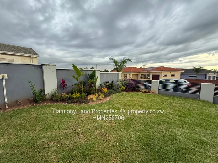 Hogerty Hill- Modern 3 Bedroom Townhouse To Let!!