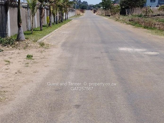 Motivated Seller: 2134sqm Pomona Estate Prime Corner Stand