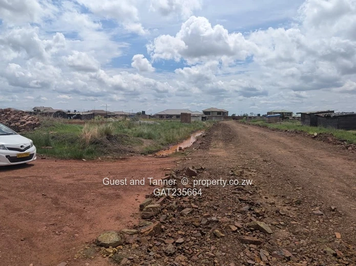 13 Prime Residential Stands for Sale in Haydon Park near Harare - Moving Fast!
