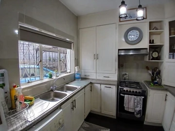 2 Bedroom Garden Flat