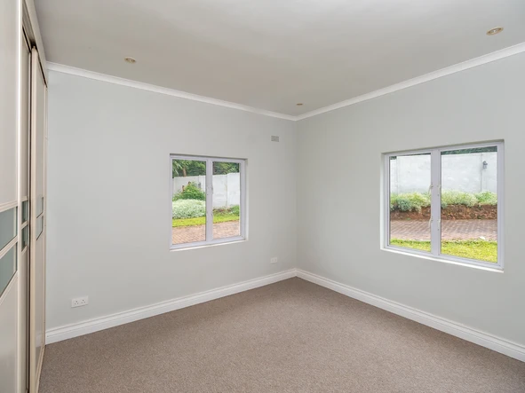 6 Unit Townhouse Complex