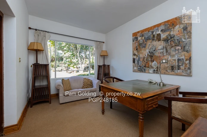 Elegant Family Residence on Orange Grove Drive, Highlands