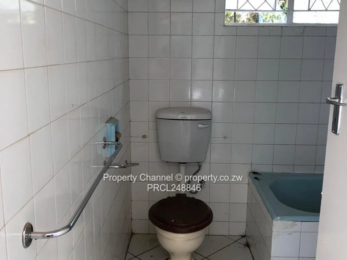 Available in Avondale West: Office Space 