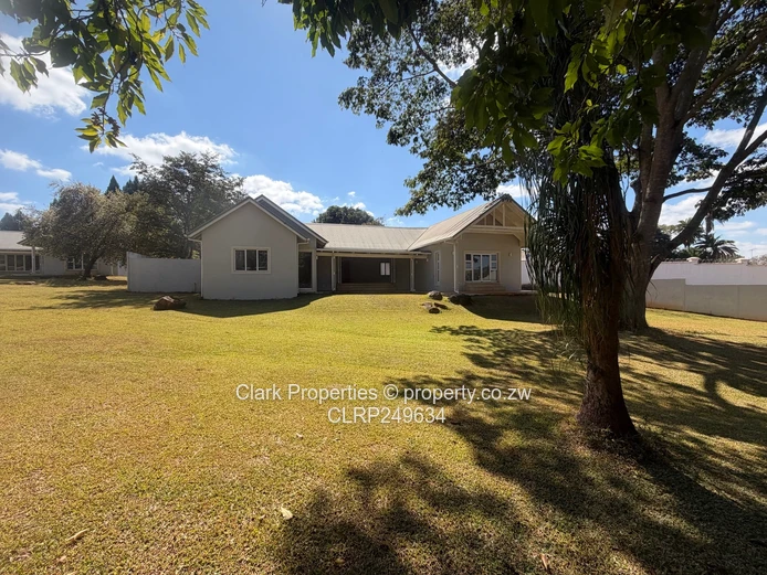 RARE FIND - Fabulous Townhouse on 2000sqm